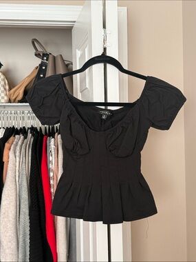 Blue Blush Black Puff-Sleeve Peplum Top